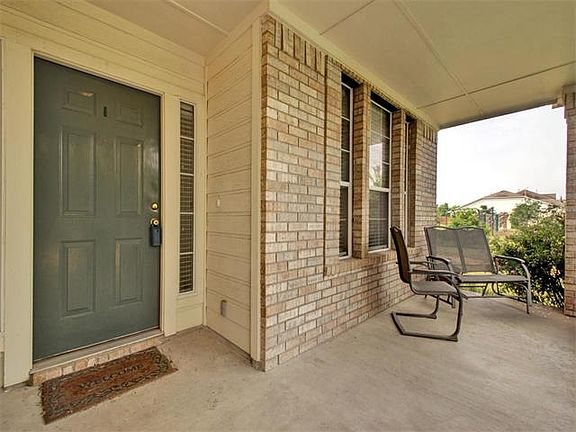 5th image of 17403 Zola Ln