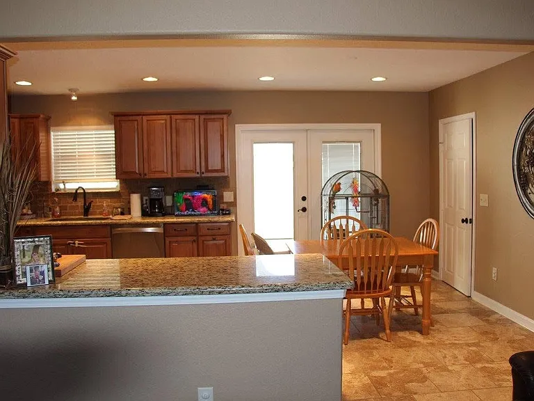 121 Mackeral St — Photo 4