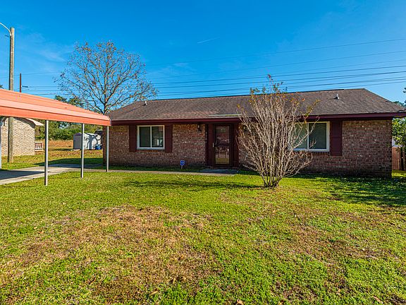 3rd image of 310 Mulberry Dr