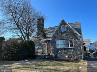 100 Sycamore Rd, Havertown, PA 19083