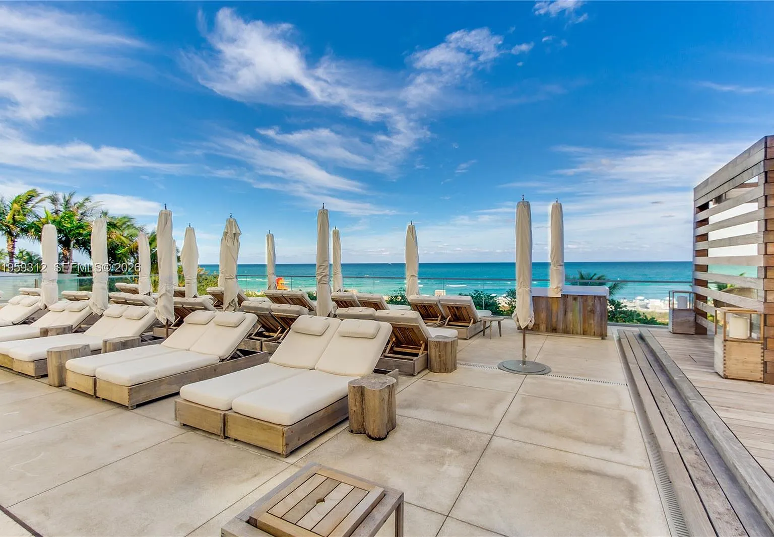 2399 Collins Avenue — Photo 3