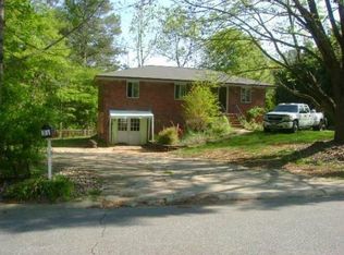 31 Vanguard Cir SW, Marietta, GA 30060