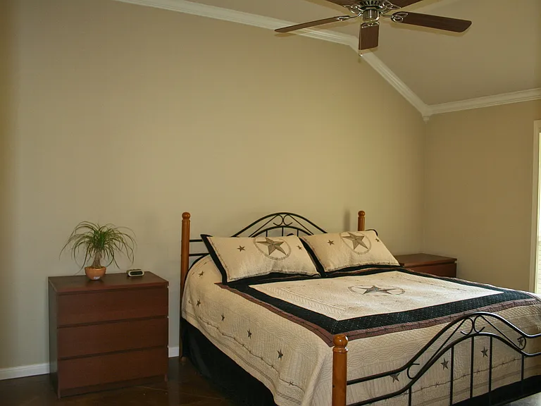 9836B Salem Way — Photo 4