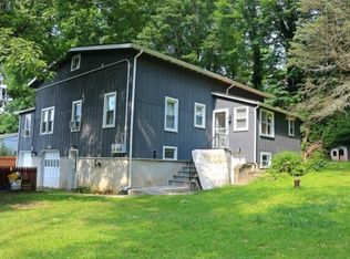 4 Gateway Ct, Carmel, NY 10512