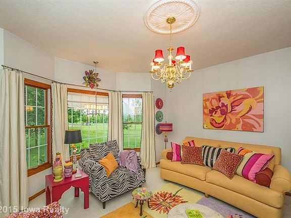 4th image of 13181 McGregor St