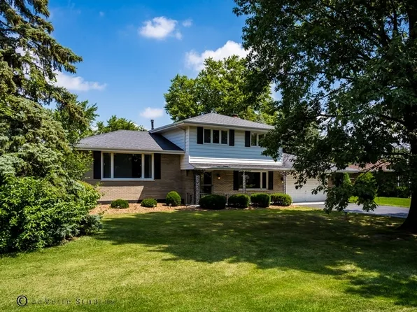 13352 W Florence Rd, Mokena, IL 60448