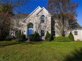 6226 Brynwood Dr, Medina, OH 44256