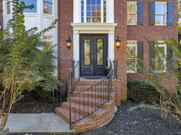 5296 Fern Park Ct, Peachtree Corners, GA 30092