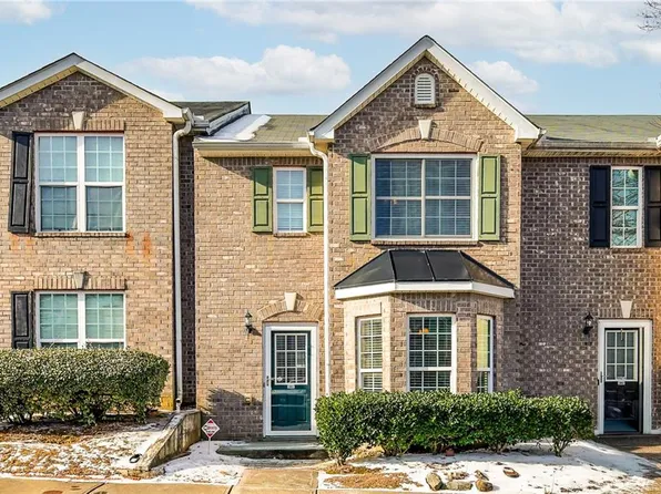 2863 Creek Bottom Ct, Gainesville, GA 30504