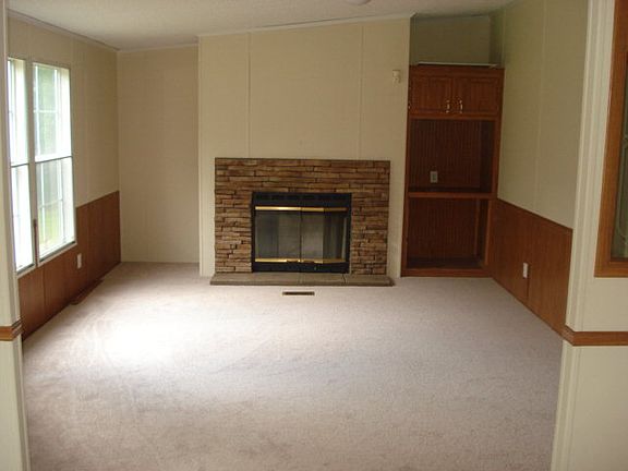 4th image of 206 Knollwood Dr