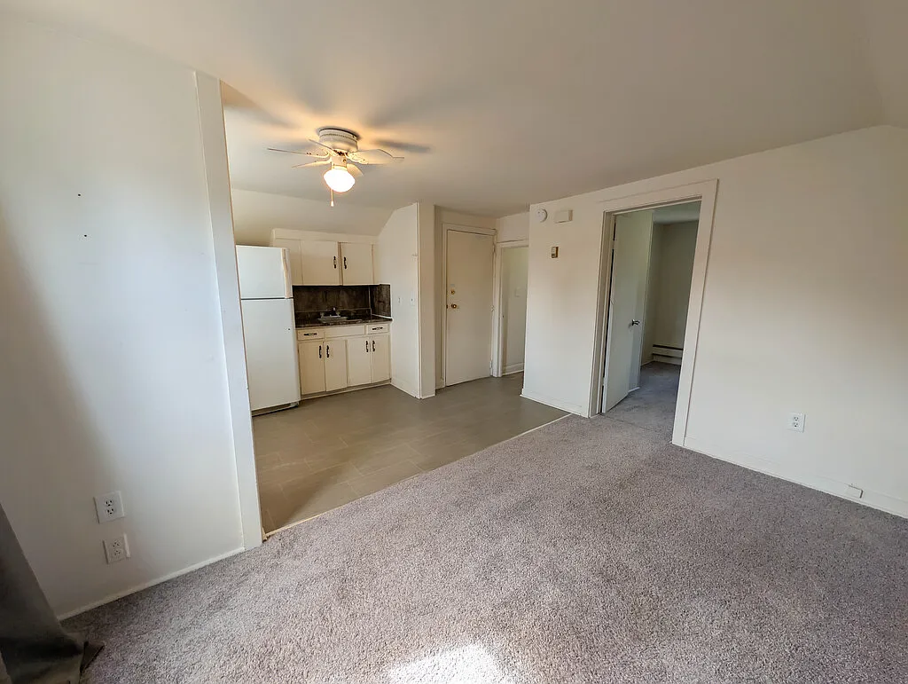 42 Leeper St — Photo 4