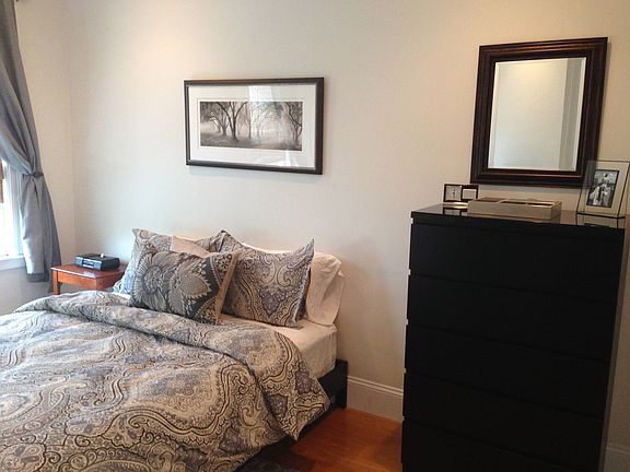 5th image of 428 W 2nd St APT 3