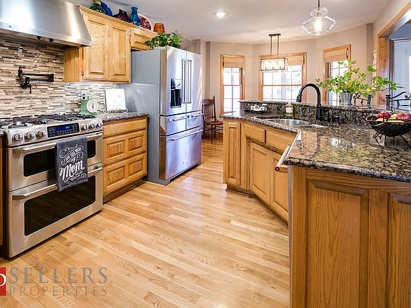 2nd image of 309 W Little Flock Dr