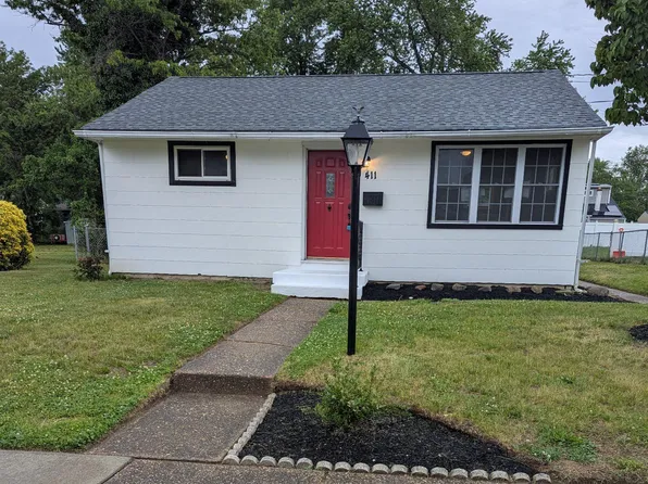 411 Oakland Ave, Maple Shade, NJ 08052