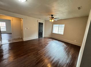 1219 4th St, Perry, IA 50220