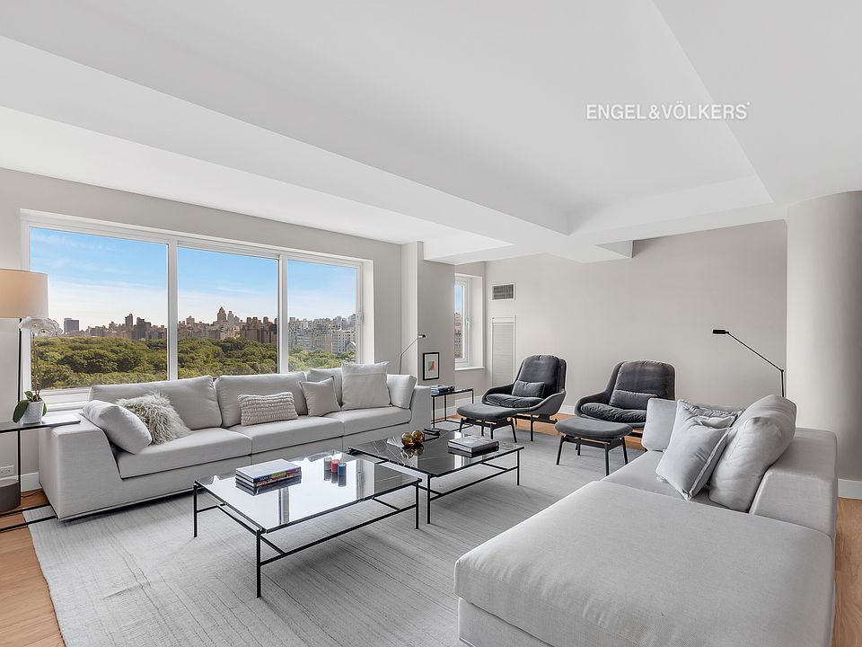 1st image of 106 Central Park S APT 16A