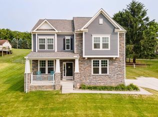 212 Santorini Ave, Morgantown, WV 26508