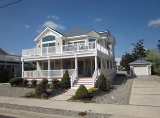 25 W 11th St, Avalon, NJ 08202