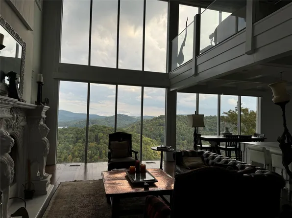 938 Shepherds Gap Road, Cullowhee, NC 28723