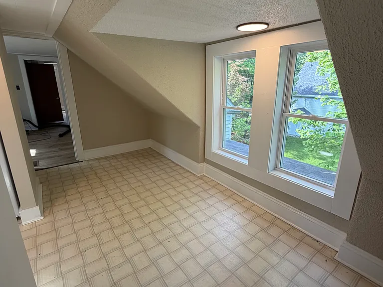 20 Canal St #B — Photo 12