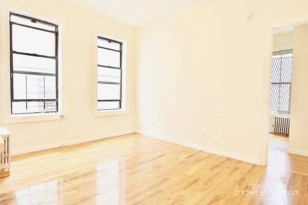 Rented by Bohemia Realty Group | media 14