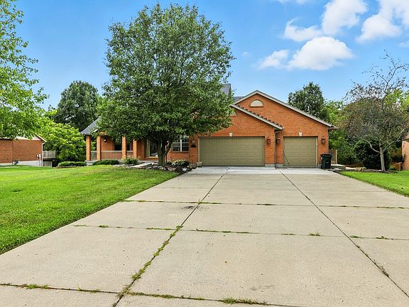 3rd image of 6643 Willow Bend Dr