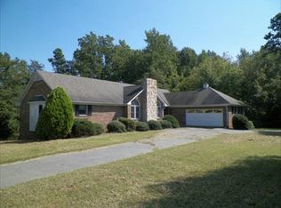 3431 Parrish Rd, Winston Salem, NC 27105