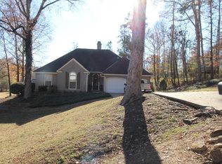 184 Deerfield Cir, Grenada, MS 38901