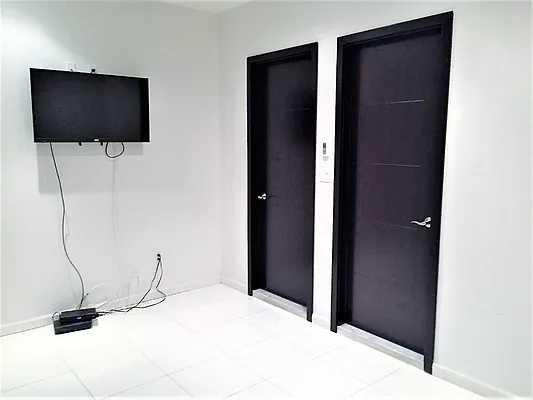 Rented by Charles Coutinho LLC | media 26