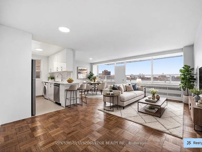 103 Avenue Rd #501 — Photo 1