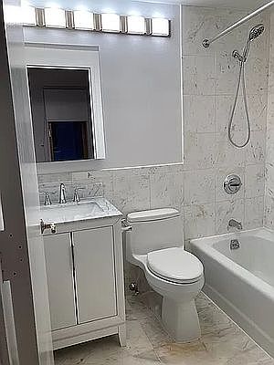 3rd image of 106 Central Park S APT 6D
