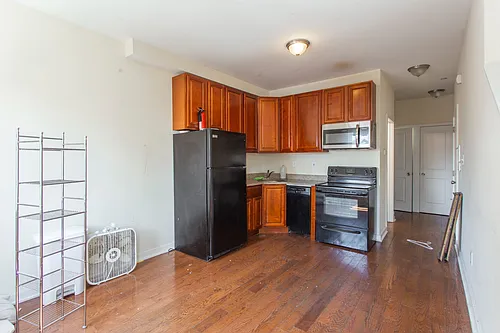 1802 Willington St #2 Photo 1