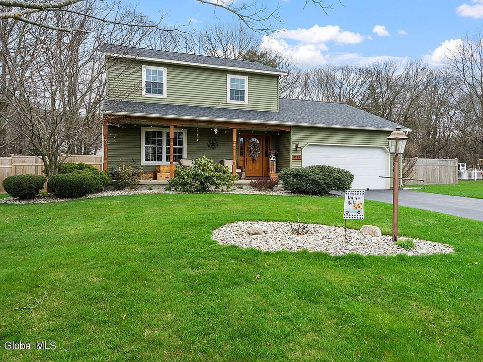 1st image of 1074 Laural Lane