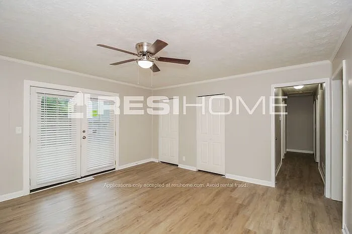 2886 Botany Dr — Photo 7