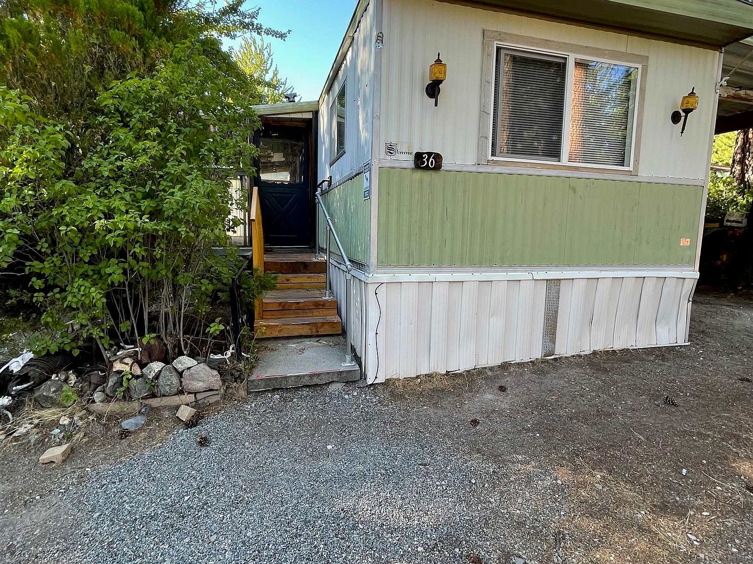 704 S Old Stage Rd 36, Mount Shasta, CA 96067 Zillow