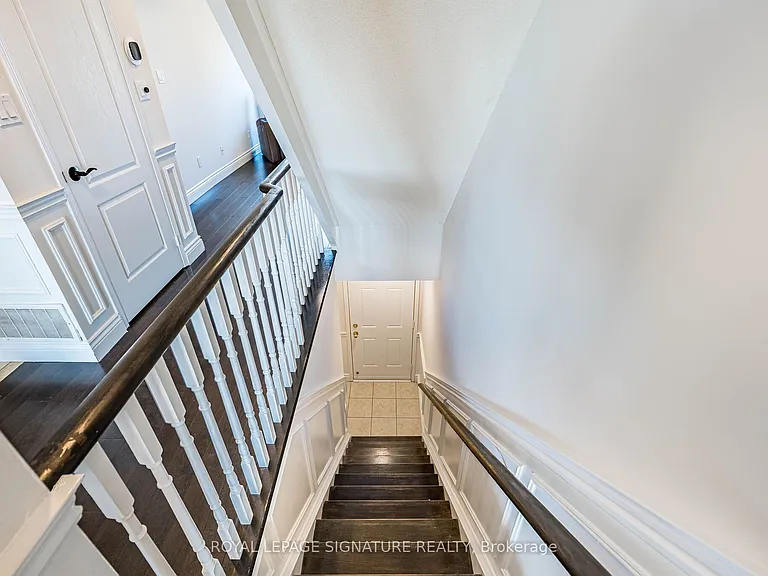 3985 Eglinton Ave W #17 — Photo 38