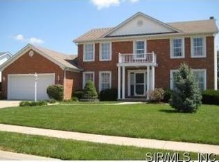 1507 Prairie View Dr, Edwardsville, IL 62025