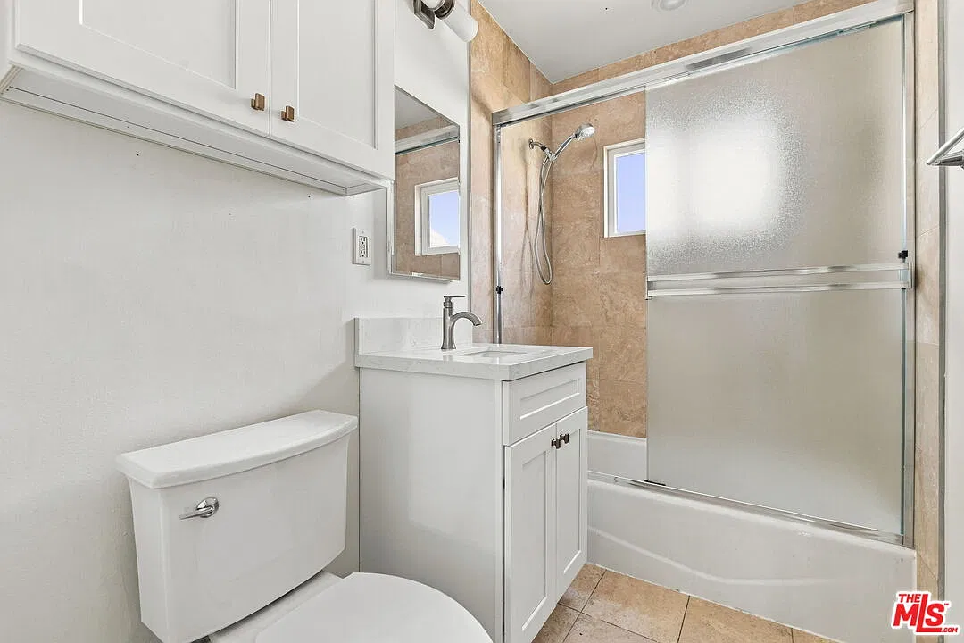 1 bed, 1.0 bath, 4185 sqft, $2,800 — Photo 4
