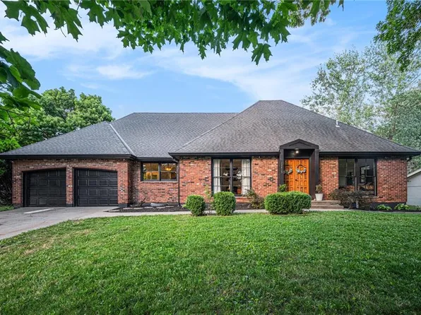 12419 Askew Dr, Grandview, MO 64030