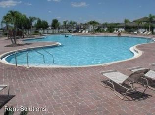 10561 Standing Stone Dr, Wimauma, FL 33598