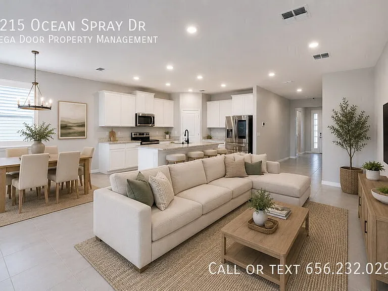 1215 Ocean Spray Dr — Photo 2