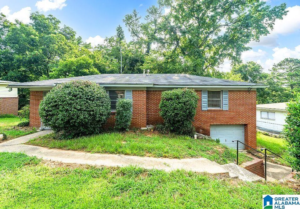 1321 Hatfield Ln