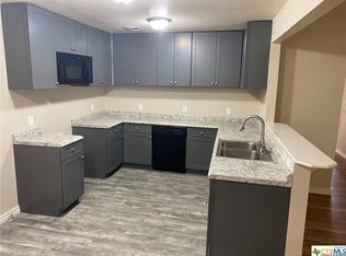 2409 Oak Dr, Gatesville, TX 76528