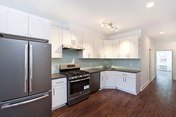 Rented by Bold New York | media 2