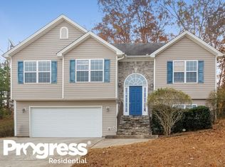95 Cliff View Dr, Covington, GA 30016