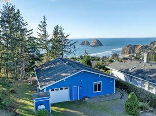 1030 Hillsdale St W, Tillamook, OR 97141