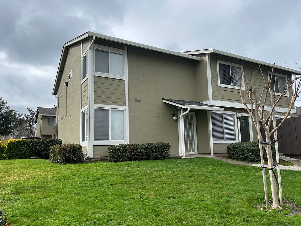 1st image of 2257 Warfield Way Unit D