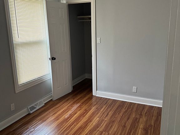 3rd image of 1739 W Steuben St