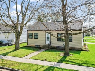 1747 14th Ave, Green Bay, WI 54304