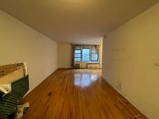 Rented by Cohen Smith Chang LLC | media 8